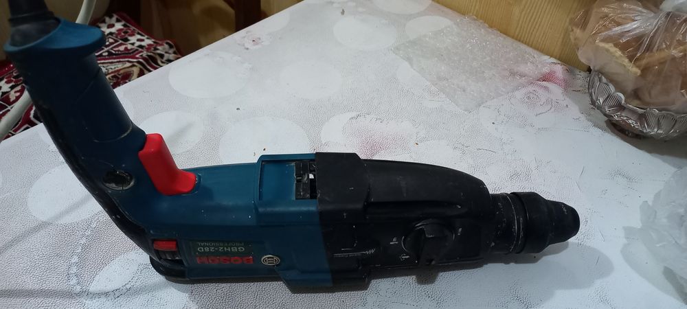 Перфоратор bosh б/ у