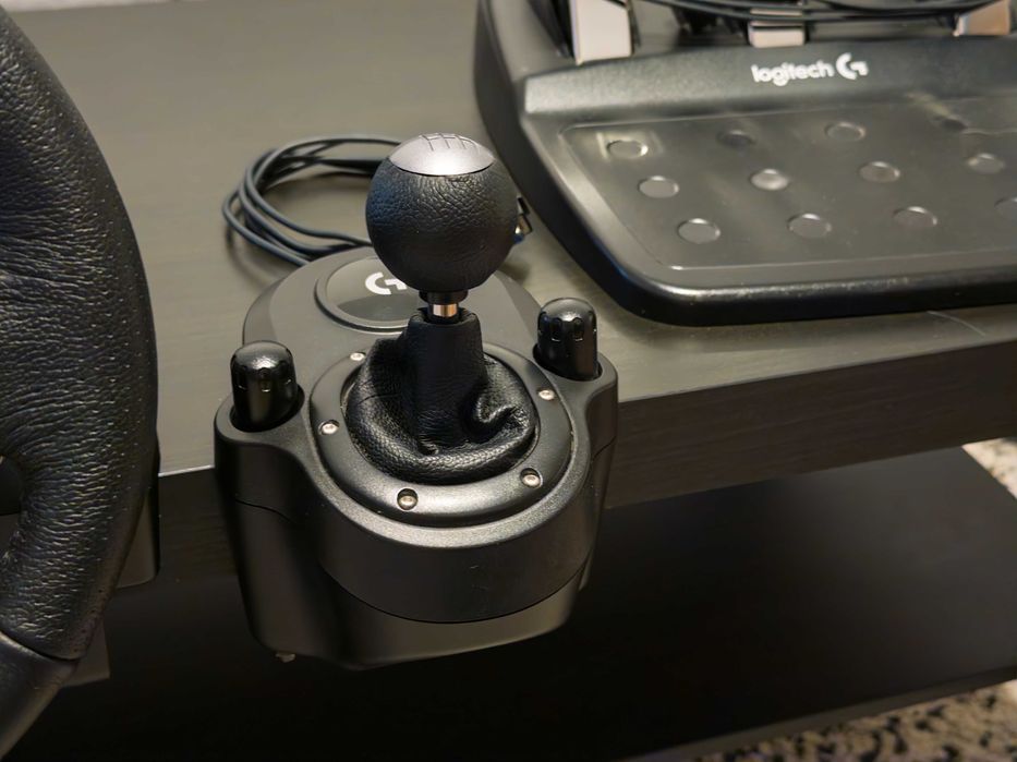 Logitech G29 + shifter + pedale