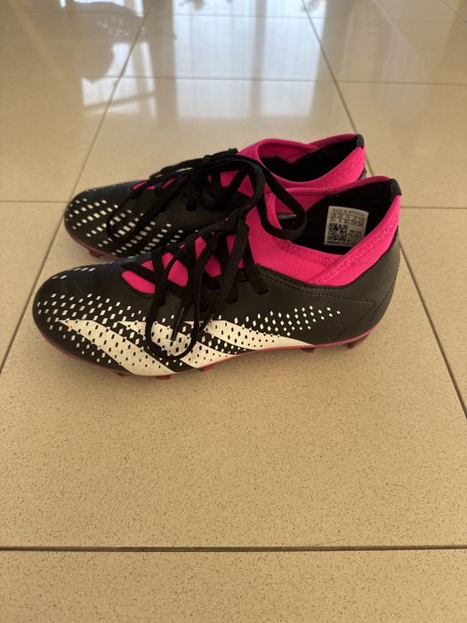 Adidas predator - бутонки за футбол