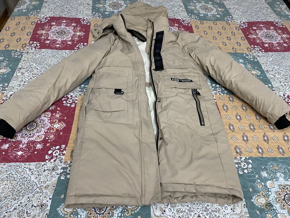 Пальто теплое зимнее