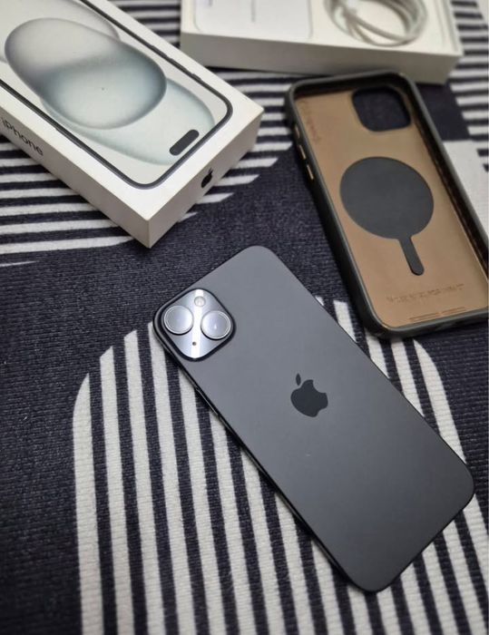 iPhone 15 PLuS impecabil ca NOU de 128 GB
