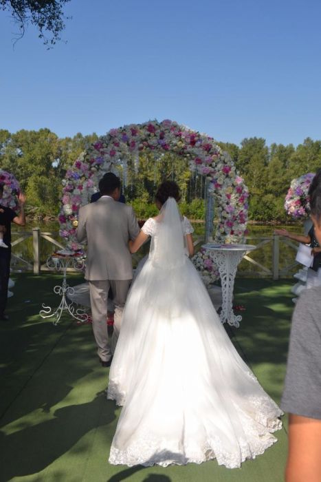 свадебное платье