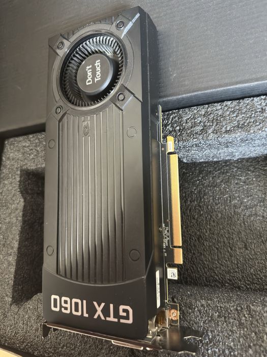 Placă video ZOTAC GTX 1060 6GB GDDR5 – Blower Style – Gaming