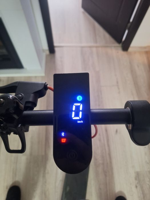 Trotineta electric xiaomi 4 lite