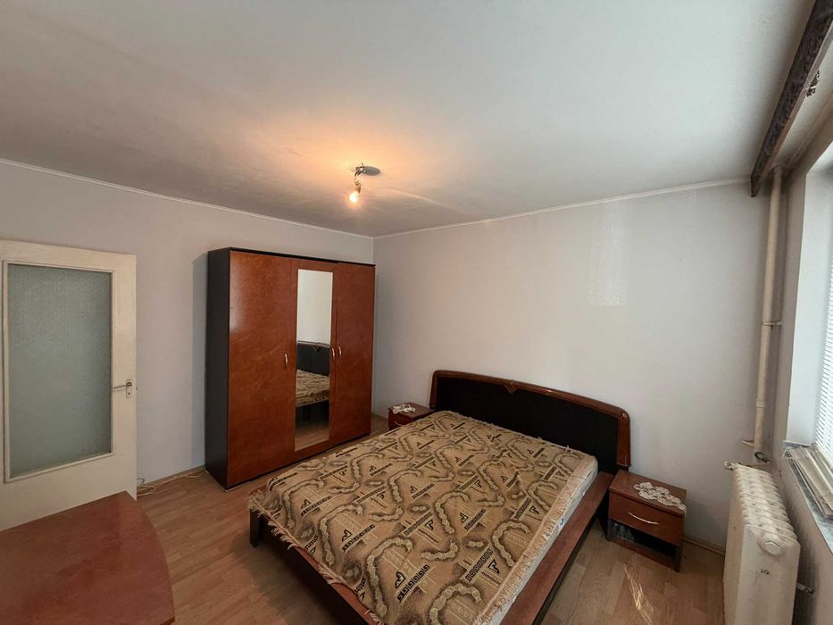 Apartament de vanzare 2 camere decomandat Oltenita - Str. Alexandru Iliescu