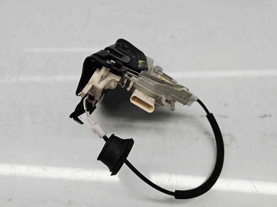 Broasca usa stanga spate Audi A4 (8K2, B8.5) Facelift [Fabr 2008-2015]