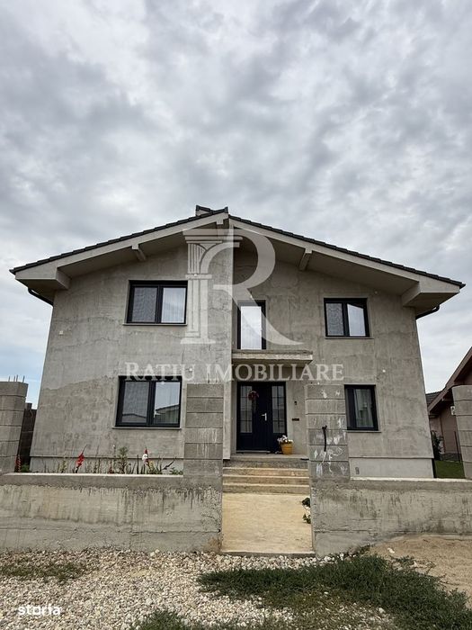 Casa cu 5 camere la cheie | Santandrei | Bihor