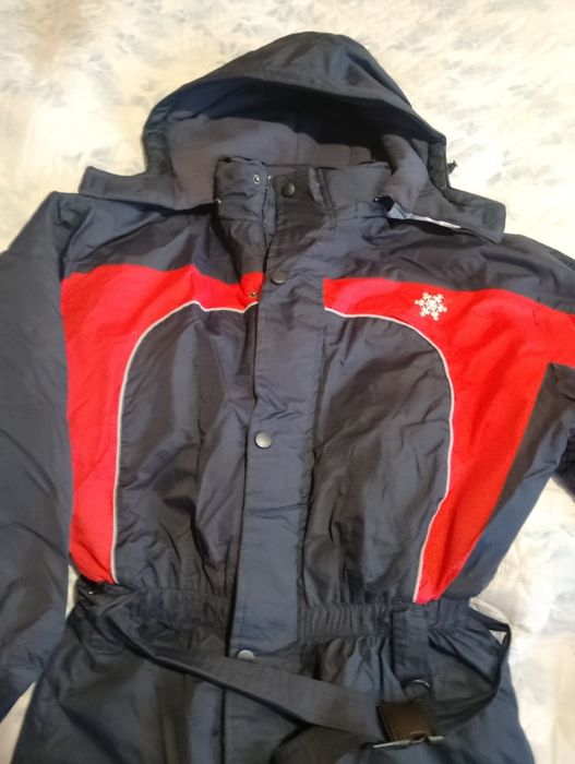 Нов дебел зимен гащеризон размер 164