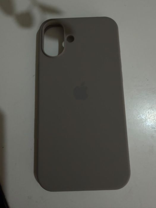 Продам iphone 16 plus