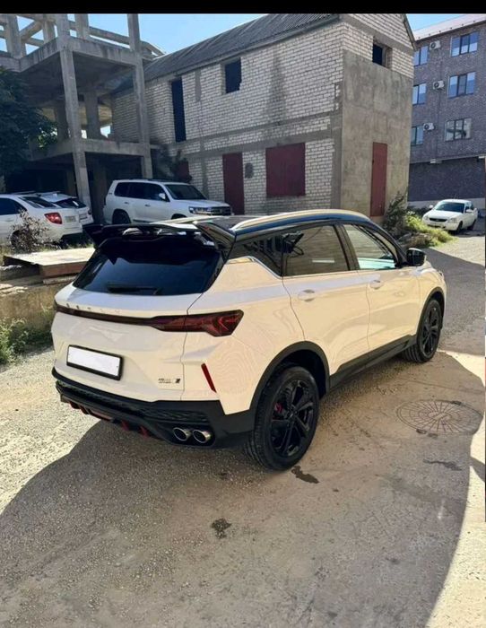 Geely Coolray Flagship