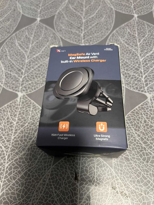 Стойки за телефон за автомобил