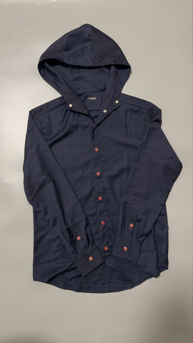 Рубашки с капюшоном Kiton