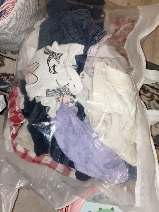 Отдам детские вещи . Бесагаш