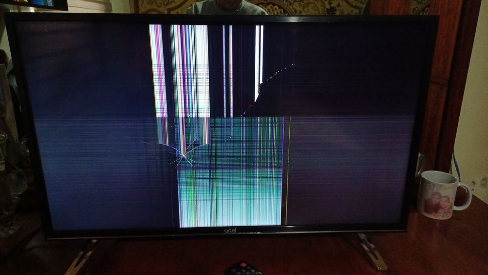 Телевизор _Artel-32