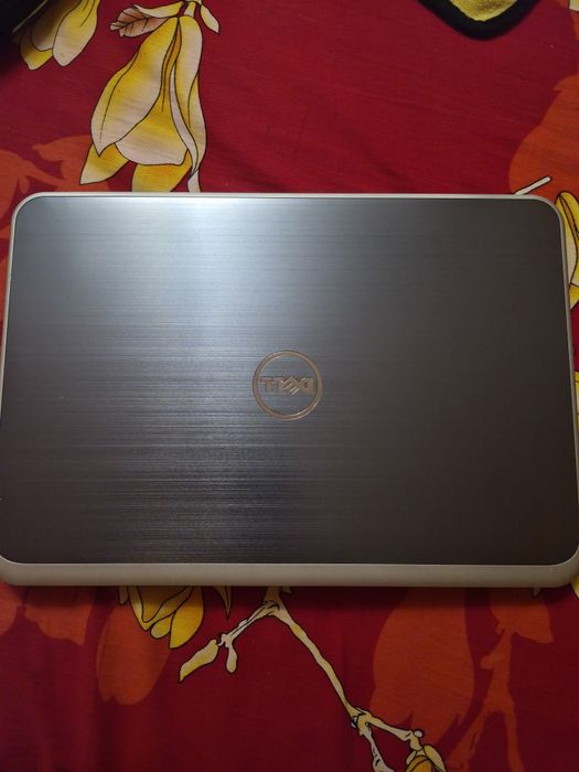 Ноутбук на запчасти Dell Inspiron 5521
