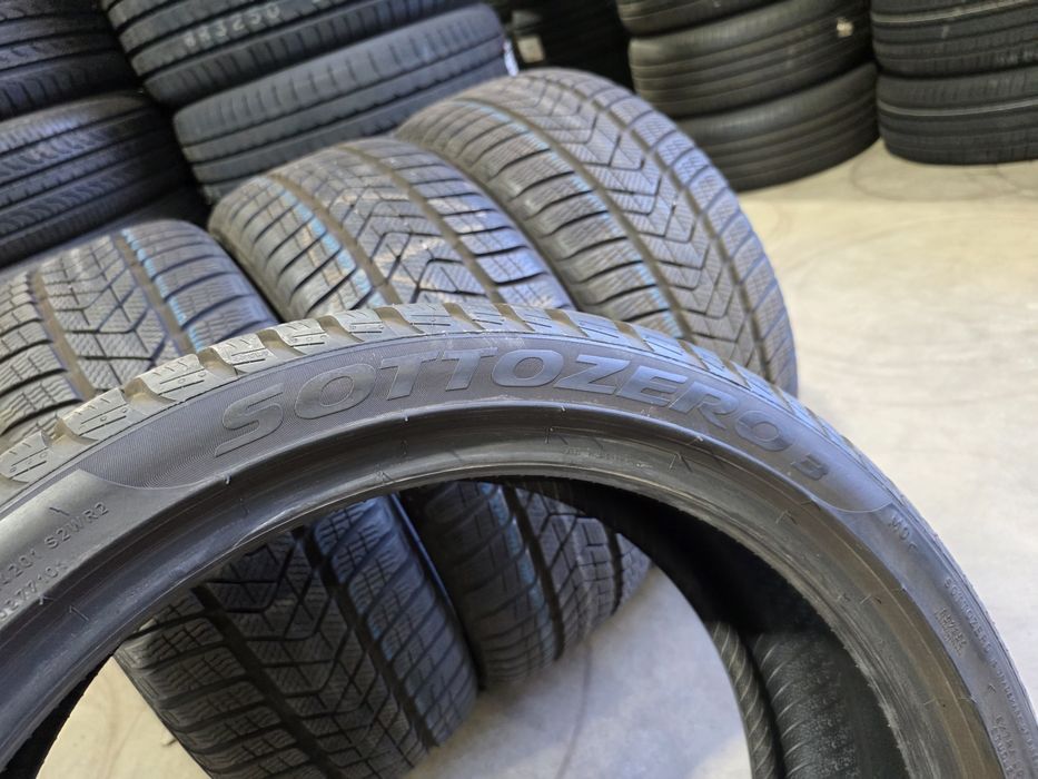 225/40/19 PIRELLI 4бр