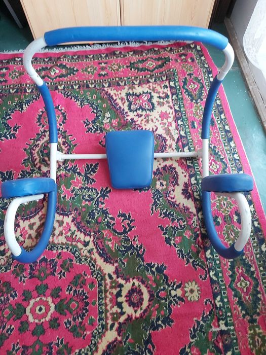 Vând  aparat pentru fitness