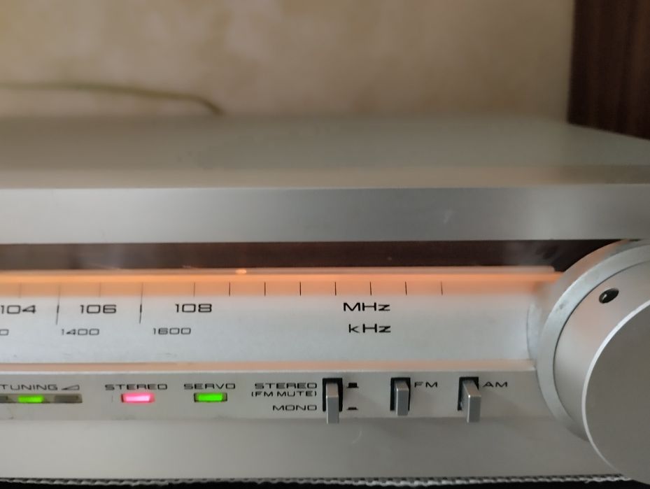 Тюнер AKAI AT-K02