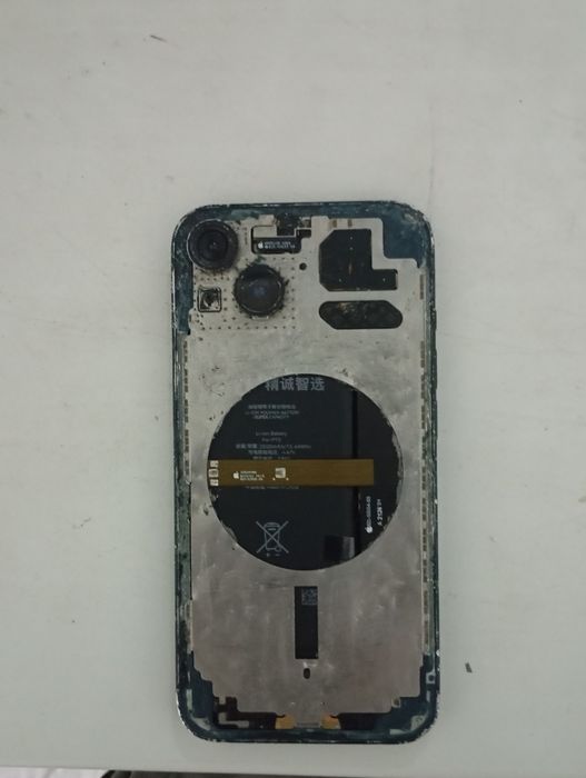 Iphone 13 на запчасть