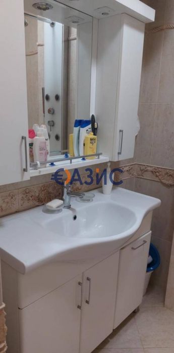 Продава се Двустаен апартамент в к.к. Слънчев бряг - 75 кв.м за 1200 €/кв.м - Снимка #9