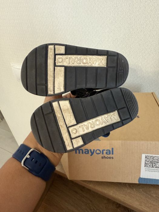 Сандали детские