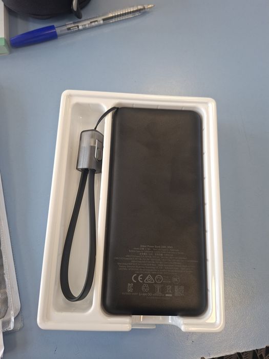 Vând baterie nou nouță ANKER