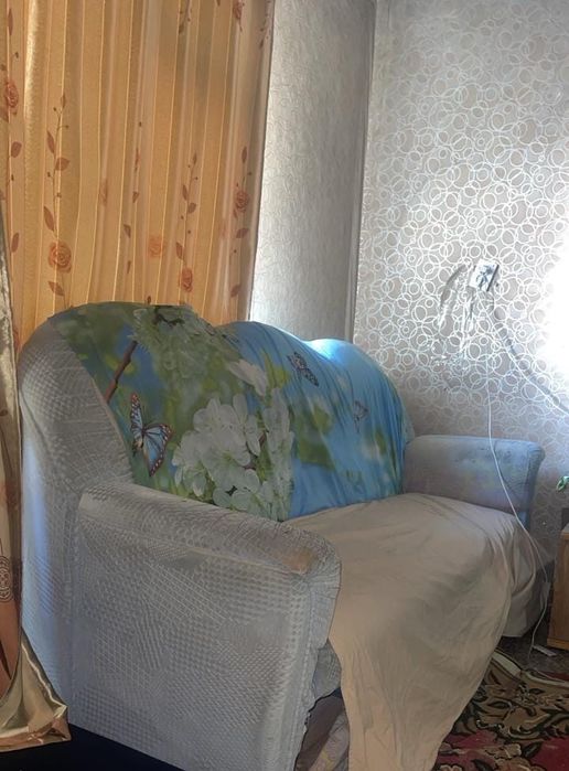 Отдам диван на дрова