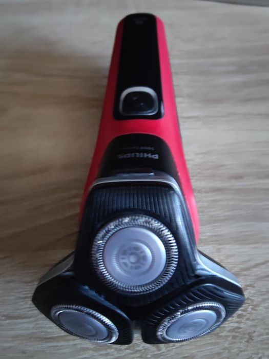 Philips Shaver seria 5000 Skin IQ