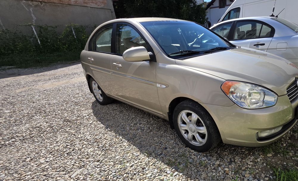 HYUNDAI ACCENT 1.6 Benzina 112 cp