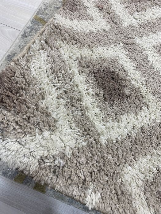 Продам ковер 2на3