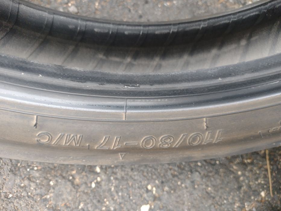 Гуми за мотоциклети 140/70/17 задна и 110/80/17 предна