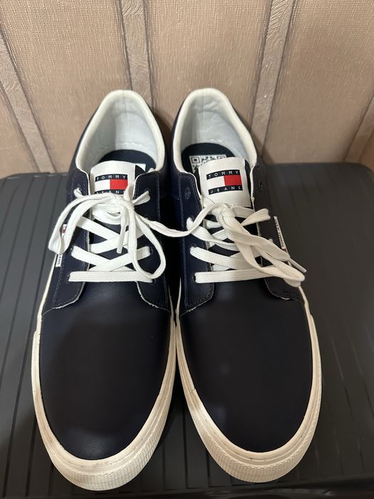 Мужские кроссовки 46 размера