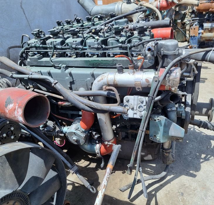 Хово маторлар заводской газ-метан ва дизель  сотувда.