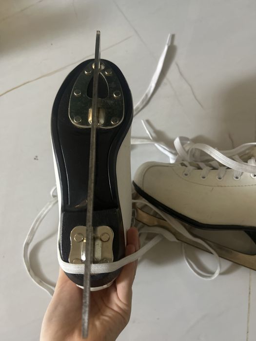 35 размер коньков,марка: CRO