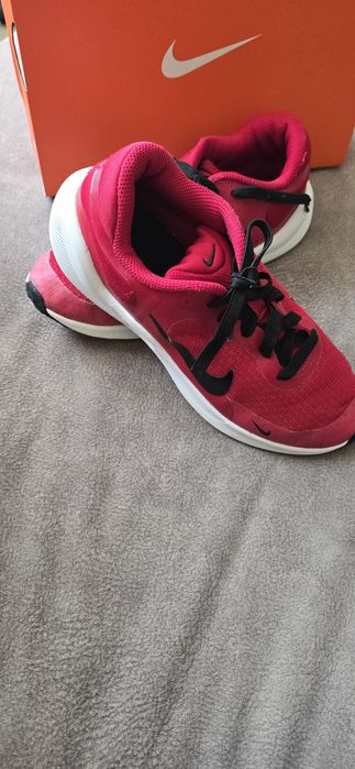 Детски маратонки NIKE