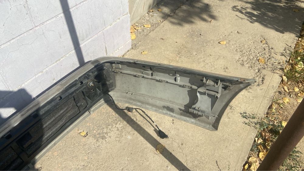 Мерседес 210 лупарик задний бампер