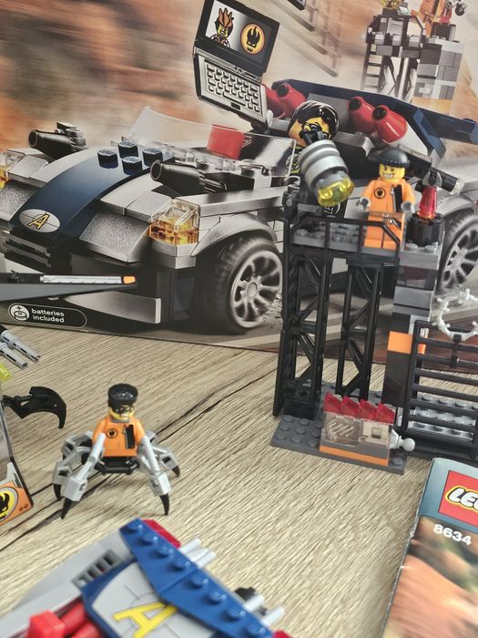 LEGO 8634 Agents - Mission 5: Car Chase - работща Звукова тухла ( сирена / аларма ) lego хеликоптер , редки Lego части/ елементи lego agents