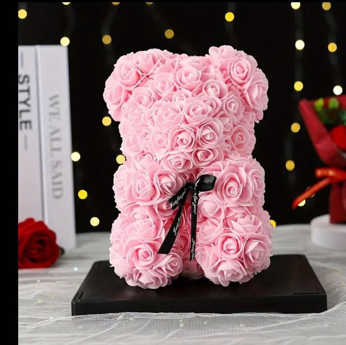 Мече от вечни рози