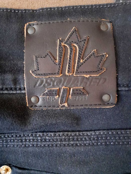 Дънки DSQUARED   нови