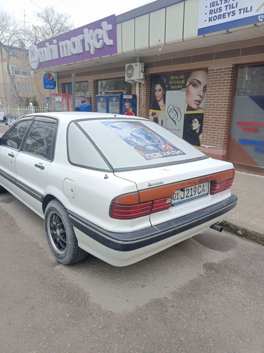 Продам Mitsubishi Galant 89