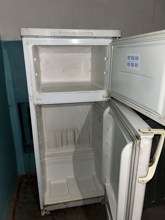 Холодилник