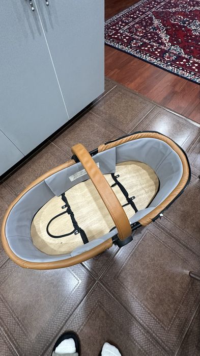 Отдам бесплатно люльку от коляски