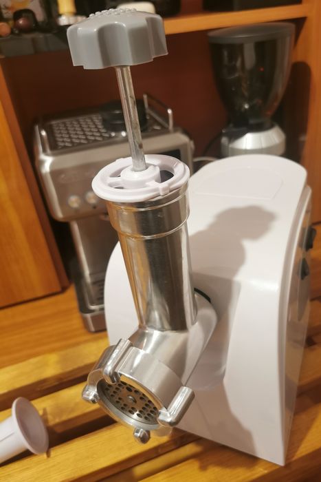 Grinder Masina tocat carne si facut carnati