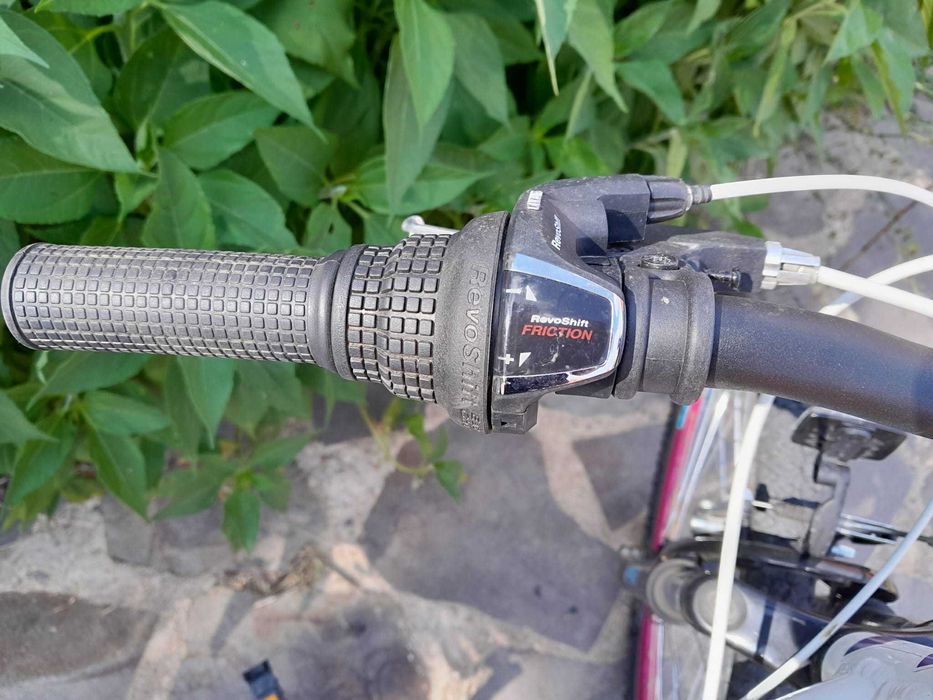 Bicicleta pentru adolescenti