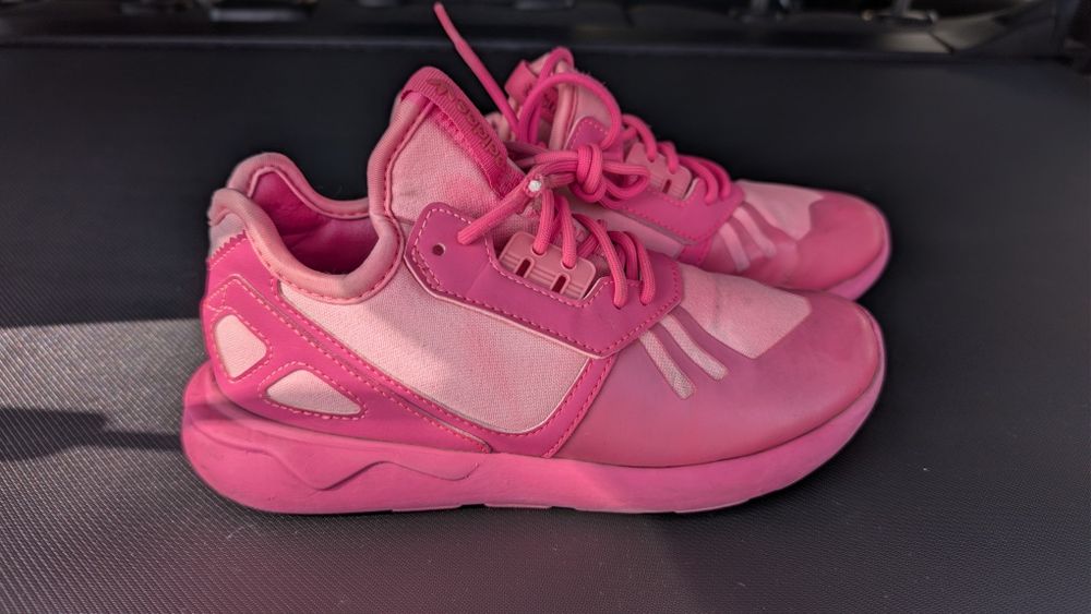 Дамски маратонки Адидас Найк