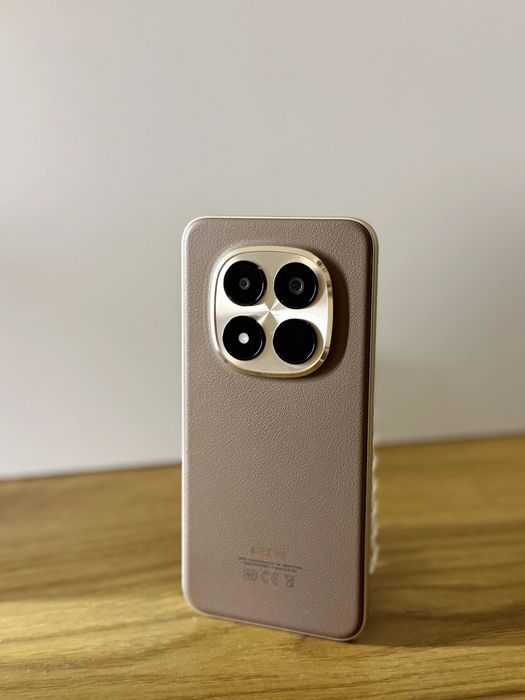 Redmi note 15 pro plus 5G sotiladi. Yengi hali 100% Mocha Brown rang.