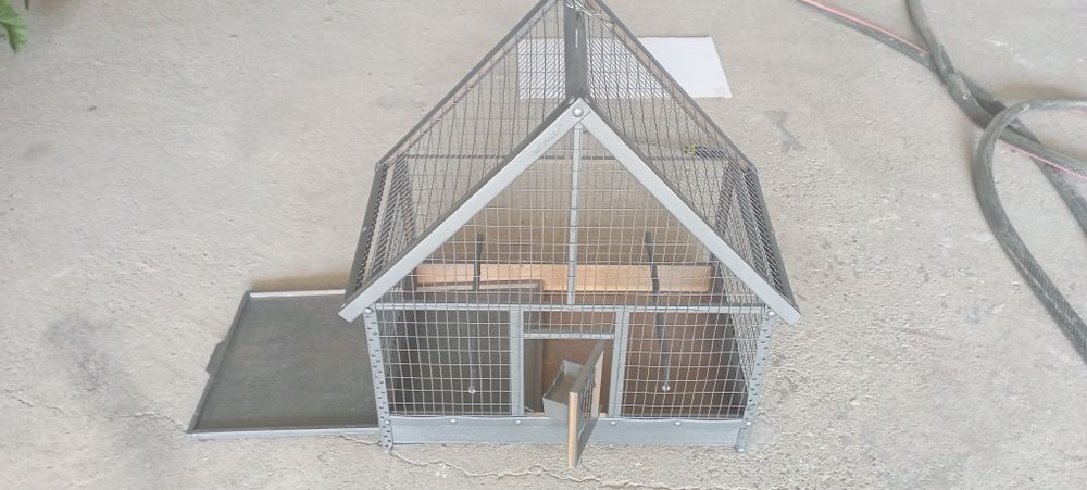 Qafas qushlaringiz uchun.Клетка для ваших птиц.