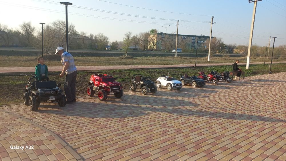 Электромобил мошина мотоцикль