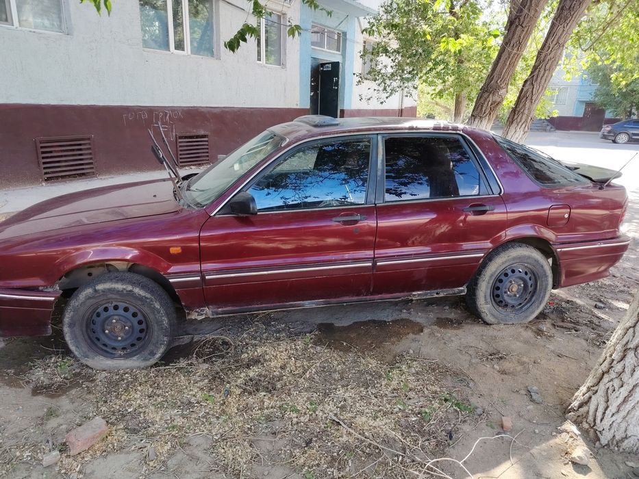 Продам машину митсубиси