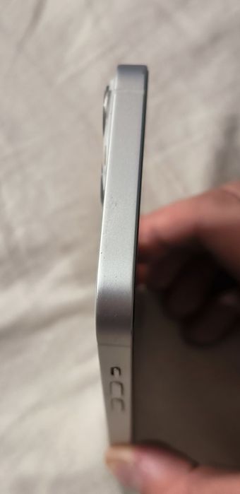 iPhone 13 128gb като нов